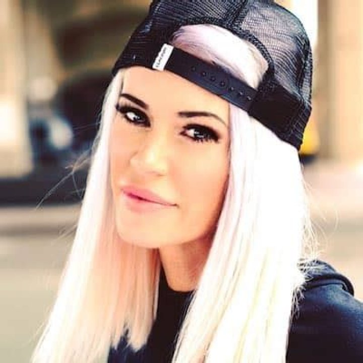 Ashley Massaro - Bio, Age, Net Worth, Height, Nationality, Body Measurement, Career