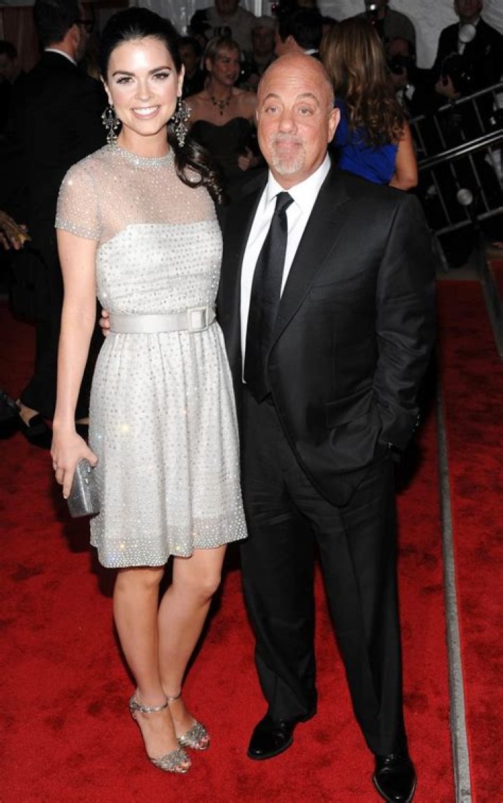 Billy Joel - Bio, Age, Net Worth, Height, Married, Nationality, Body Measurement, Career