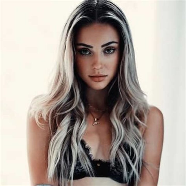 Charly Jordan - Bio, Age, Net Worth, Height, Single, Nationality, Career