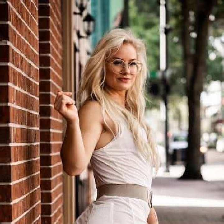 Dani Elle Speegle - Bio, Age, Net Worth, Height, Nationality, Body Measurement, Career