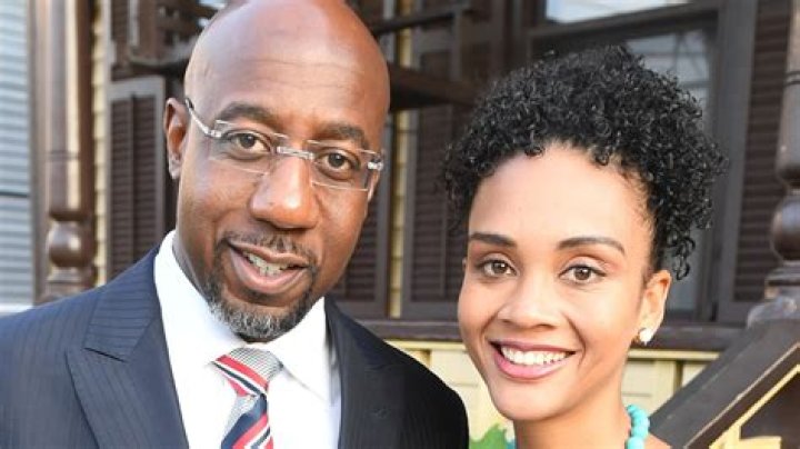 Dave Martinez - Bio, Age, Net Worth, Height, Married, Nationality, Body Measurement, Career