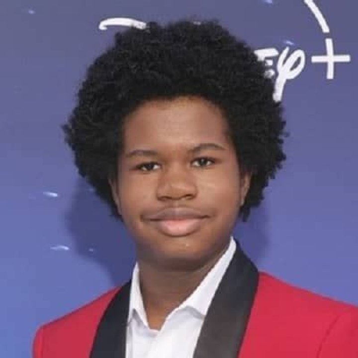 Devin Bright - Bio, Age, Height, Nationality, Net Worth, Facts