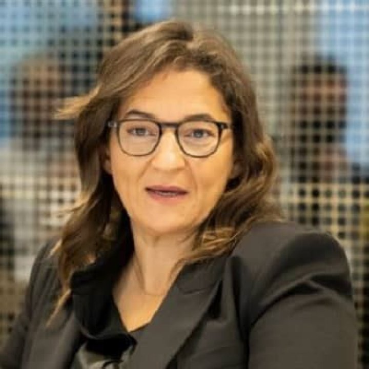 Fayza Lamari - Bio, Net Worth, Height, Single, Nationality, Facts