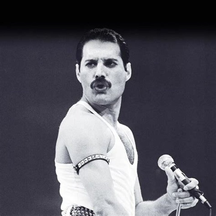 Freddie Mercury - Bio, Age, Net Worth, Height, In Relation, Nationality, Body Measurement, Career