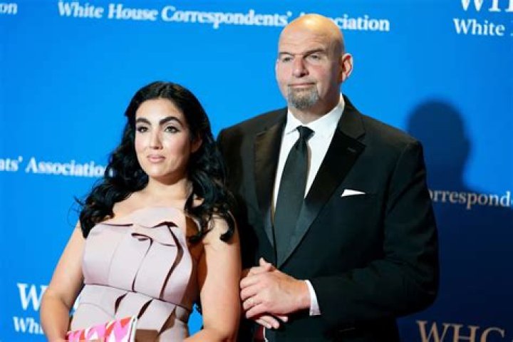 Gisele Barreto Fetterman - Bio, Age, Net Worth, Married, Nationality, Body Measurement, Career
