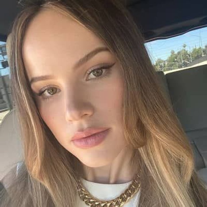 Halston Sage - Bio, Career, Age, Net Worth, Facts, Nationality