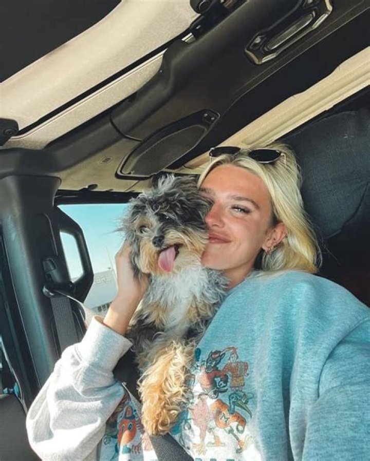 Mackenzie Grimsley - Bio, Net Worth, Height, In Relation, Facts