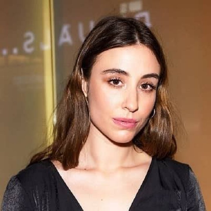 Madeleine Martin Age, Biography,, Net Worth, Height, Single, Nationality, Body Measurement, Career