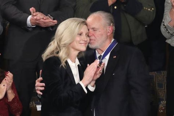 Marta Fitzgerald - Bio, Age, Net Worth, Height, Divorce, Nationality, Body Measurement, Career