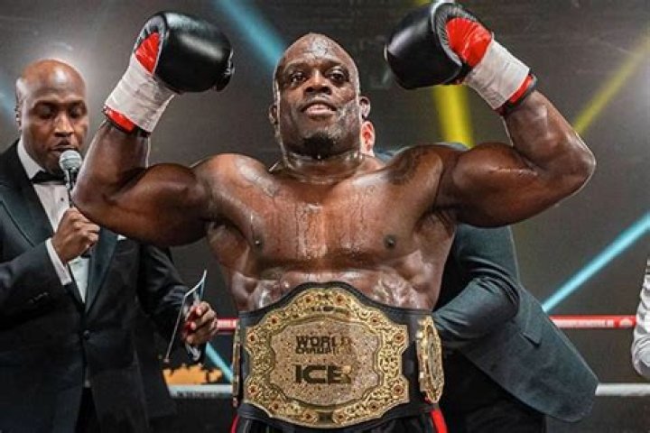 Melvin Manhoef - Bio, Age, Height, Net Worth, Facts, Nationality