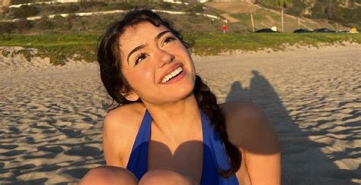 Nailea Devora - Bio, Age, Net Worth, Height, Single, Nationality, Career