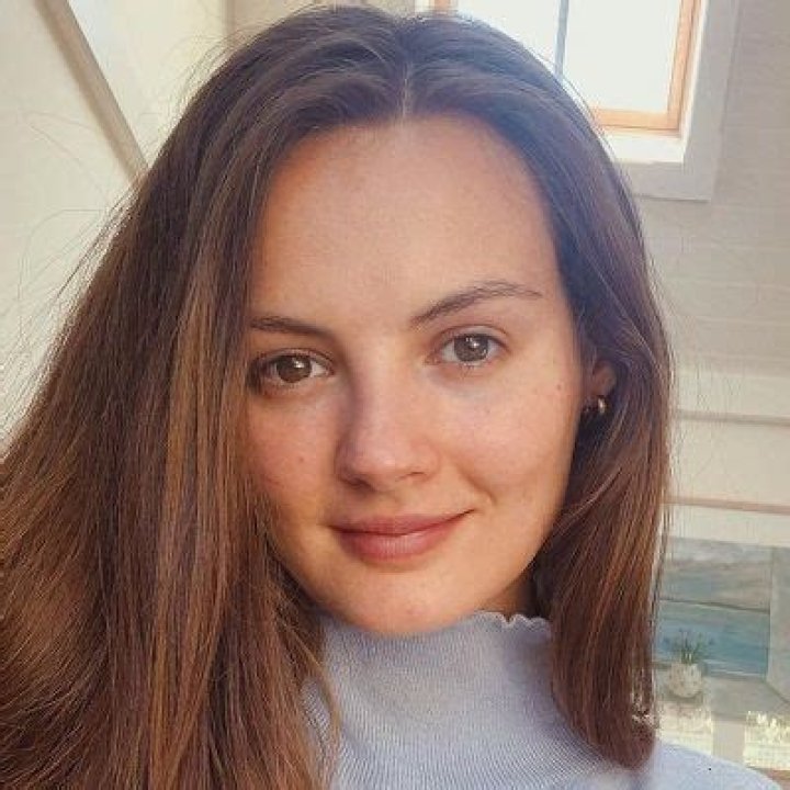 Niomi Smart- Bio, Age, Net Worth, Height, In Relation, Nationality, Career