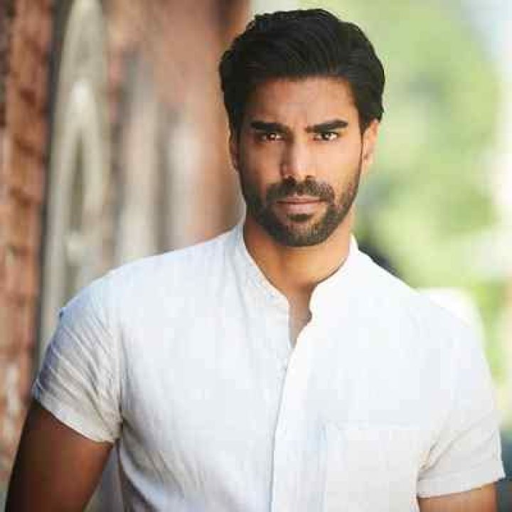 Raymond Ablack - Bio, Age, Net Worth, Height, In Relation, Nationality, Body Measurement, Career