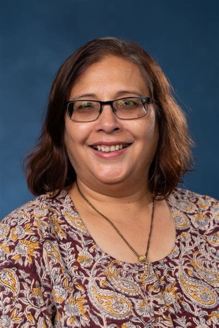 Romi Bhatia - Bio, Age, Height, Married, Nationality, Body Measurement, Career