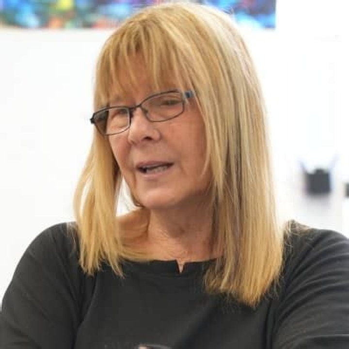 Sandra Schumer - Bio, Age, Career, Height, Net Worth, Facts