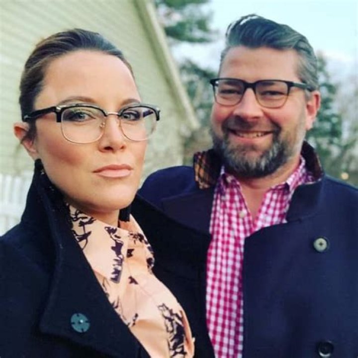 Sarah Cupp - Bio, Age, Net Worth, Height, Married, Nationality, Body Measurement, Career